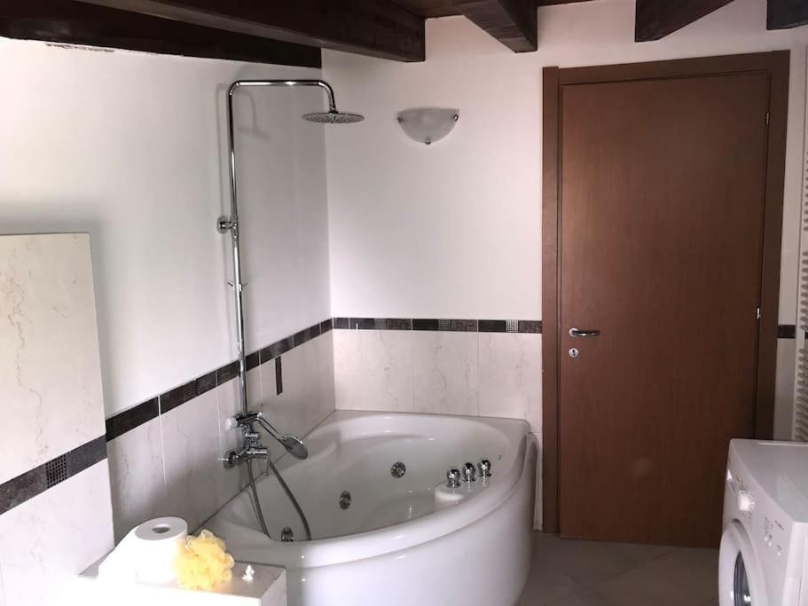 Corte Cardo Manerba del Garda Eksteriør billede